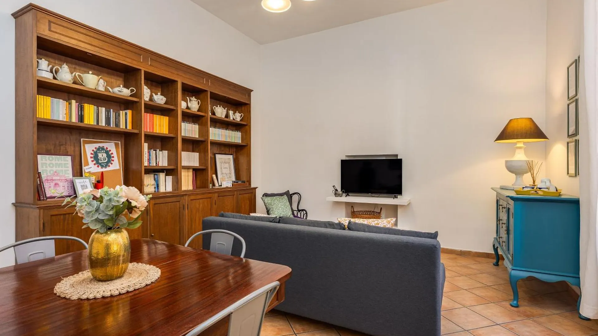 Apartment Delizioso Appartamento A Roma In Posizione Strategica Italy